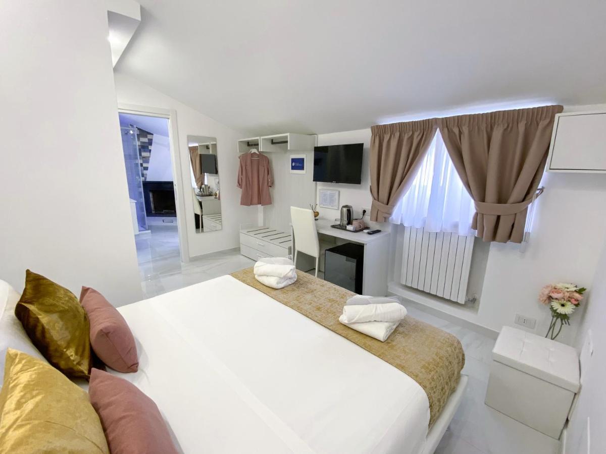 Villa Gabriella - Rooms & Breakfast Sant'Agnello Exterior photo