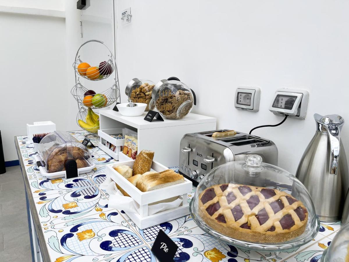 Villa Gabriella - Rooms & Breakfast Sant'Agnello Exterior photo
