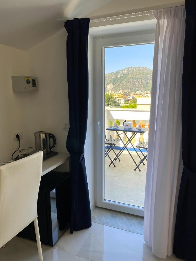 Villa Gabriella - Rooms & Breakfast Sant'Agnello Exterior photo